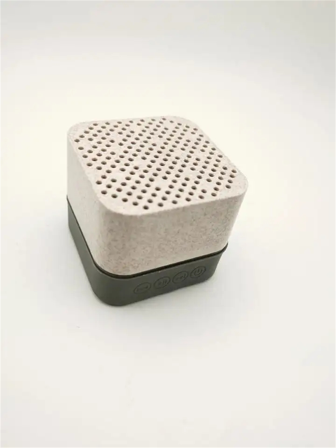 Mini speaker N O (10).jpg
